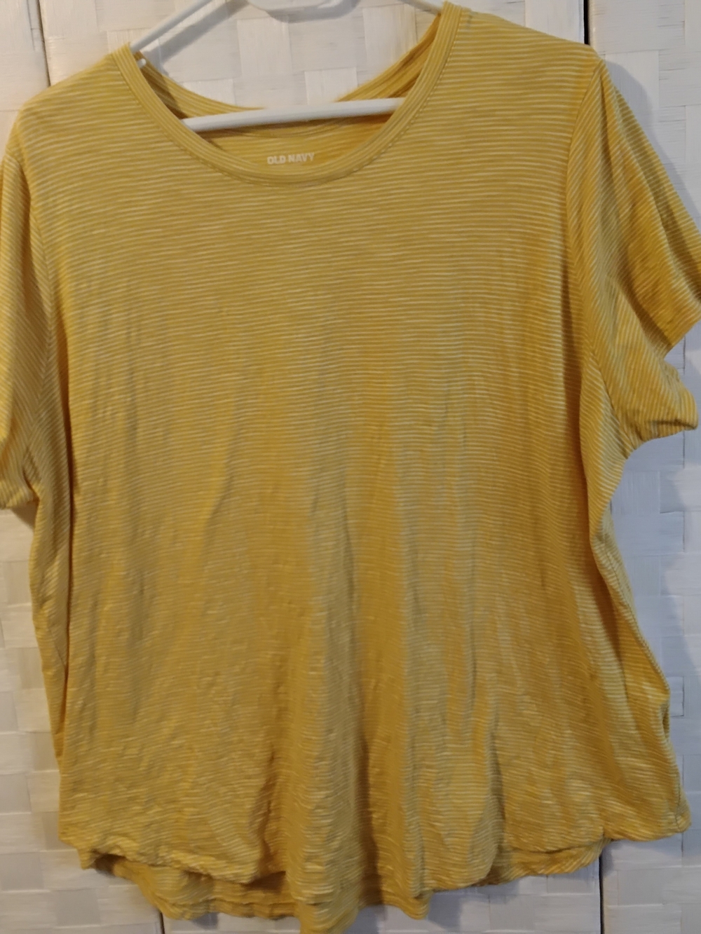 Old Navy Everywear Yellow Striped Short Sleeve Tee- Size 2X
